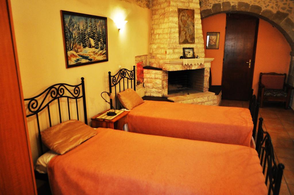 Εlegant Villa Liakos Pigi  Bilik gambar